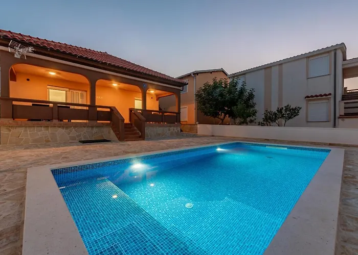 Kiara & Lukas Apartament Vir