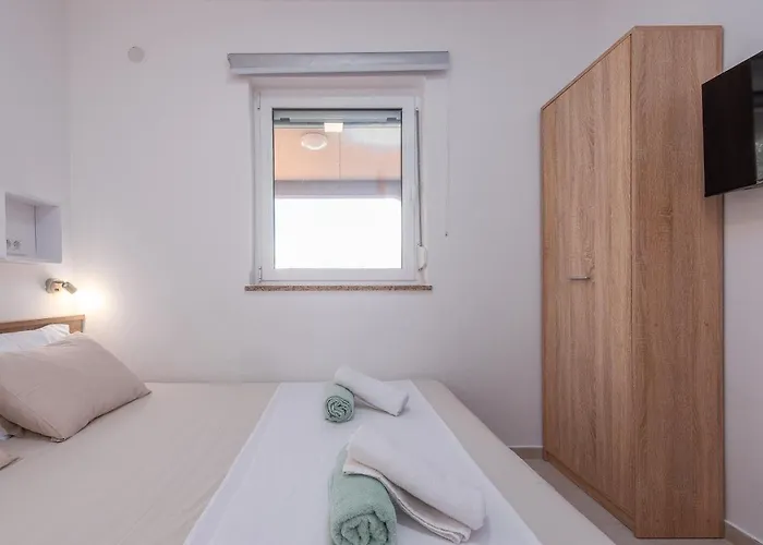 Kiara & Lukas Apartament Vir