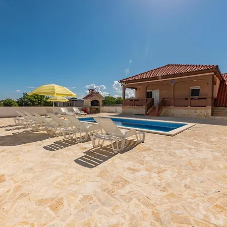 Apartment Kiara & Lukas *