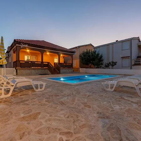 Apartment Kiara & Lukas *