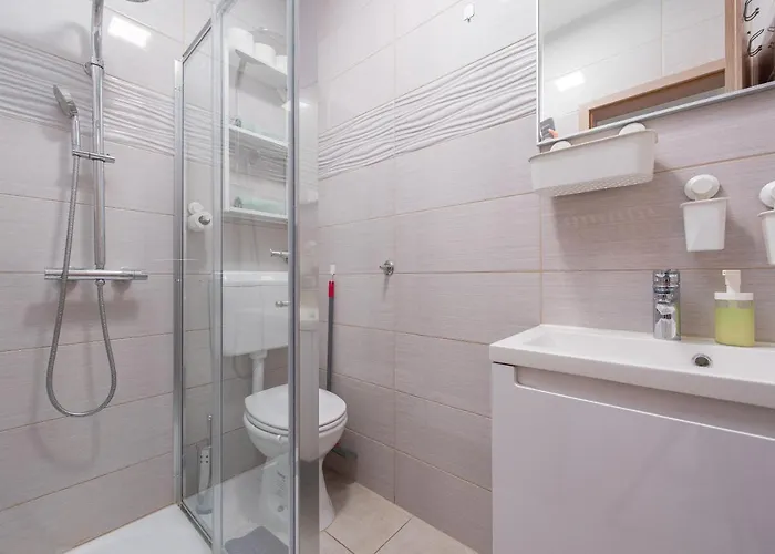 Kiara & Lukas Apartment *